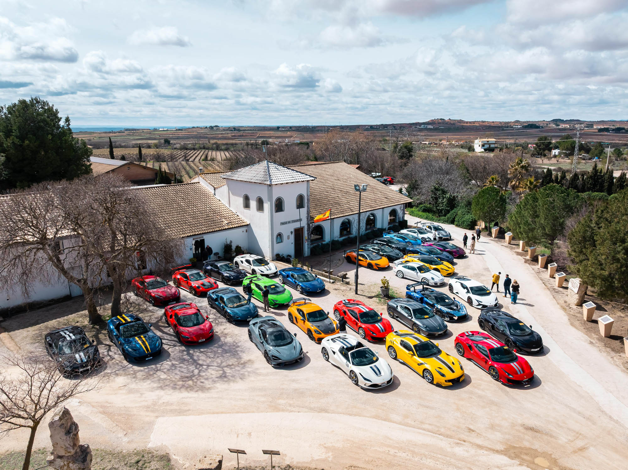 Spain Supercar Tour: Supercar Driver Mil Millas España